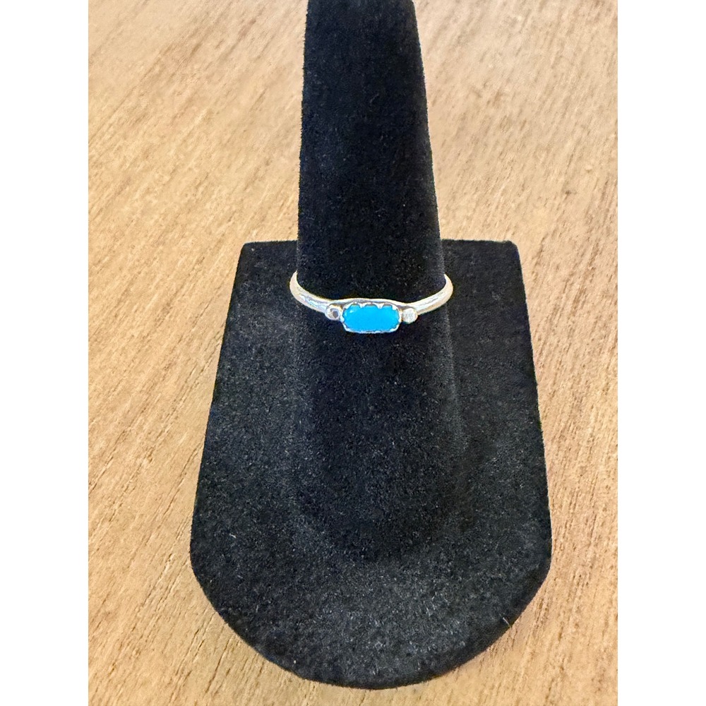 Sterling Silver Turquoise Scalloped Bezel Ring Dainty Southwestern Band 4 3/4